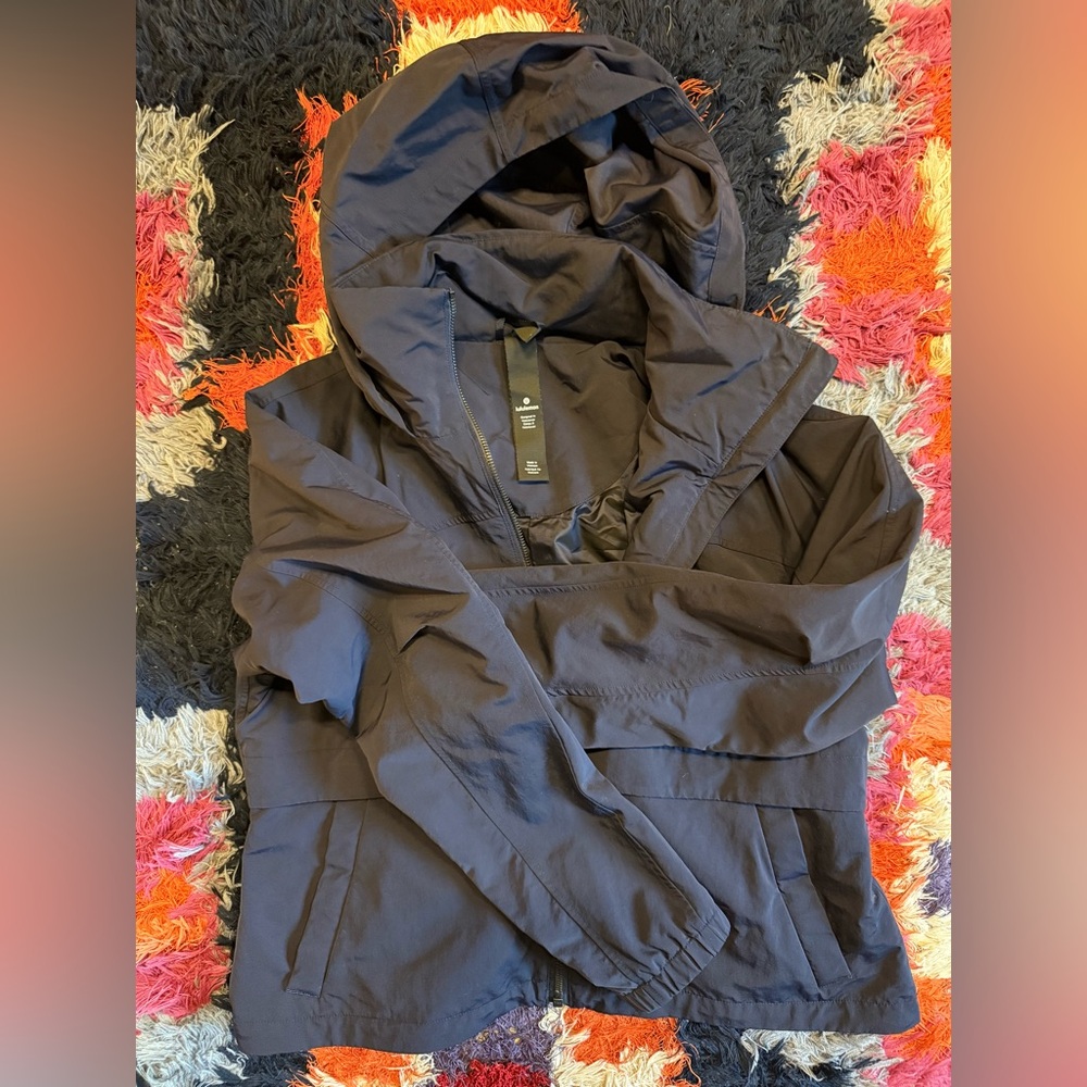 LULULEMON Navy Hooded Rain Jacket